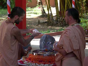 Govardhana Abhiseka 1