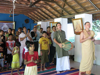 Govardhan Puja Govindaji Gardens