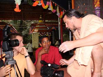 Gauragopal, Kunjabihari & Giri Swami