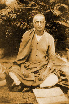 Srila Bhaktisiddhanta