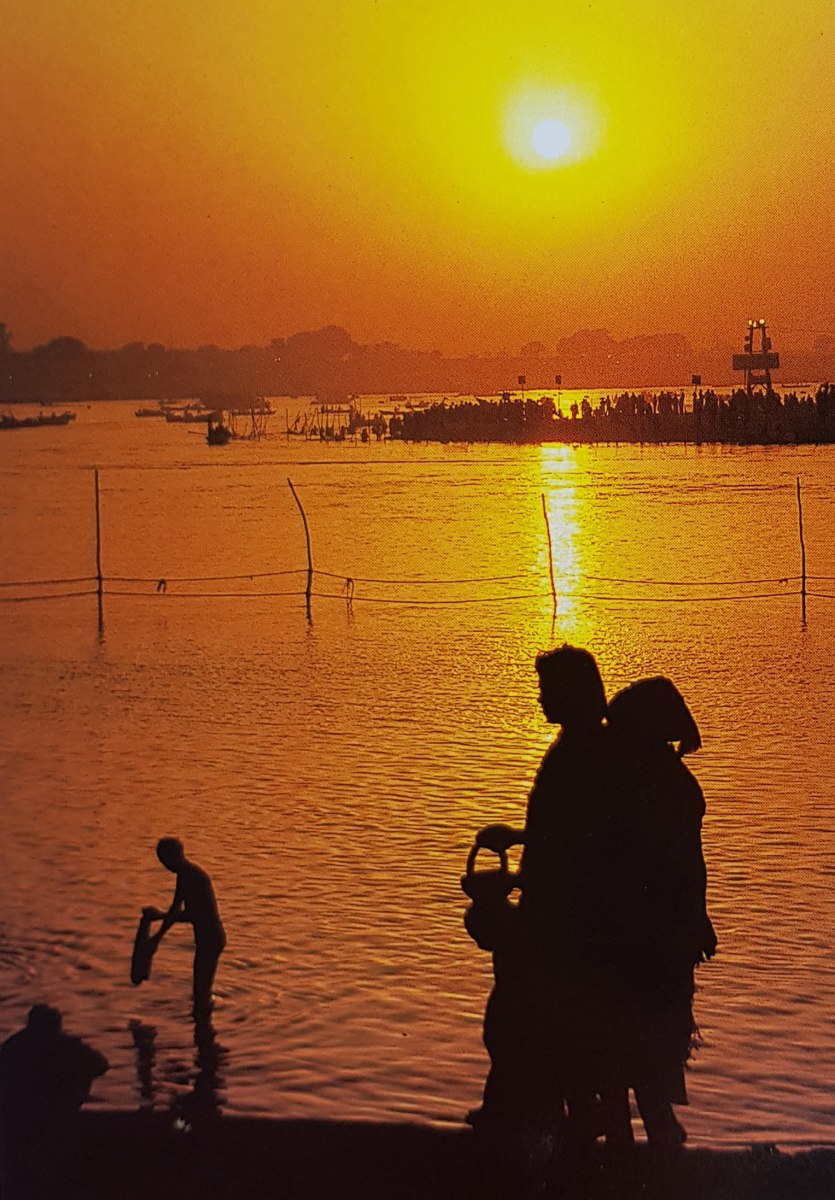 Pilgrims at Kumbha Mela